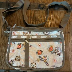 LeSportsac Floral Crossbody Bag - Tan and Cream